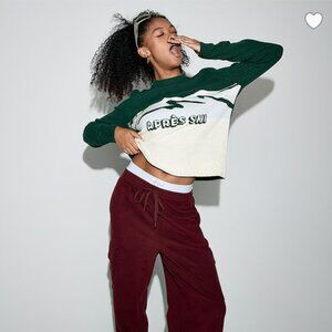 NWT Victoria’s Secret PINK Collegiate Knit Crewneck Sweater XXL 💚❄️